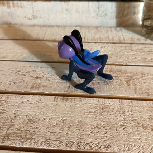 Mint condition vintage McDonalds Mulan Toy set of 3 Mushu, Cricket, and Shan Yu - Picture 7 of 7